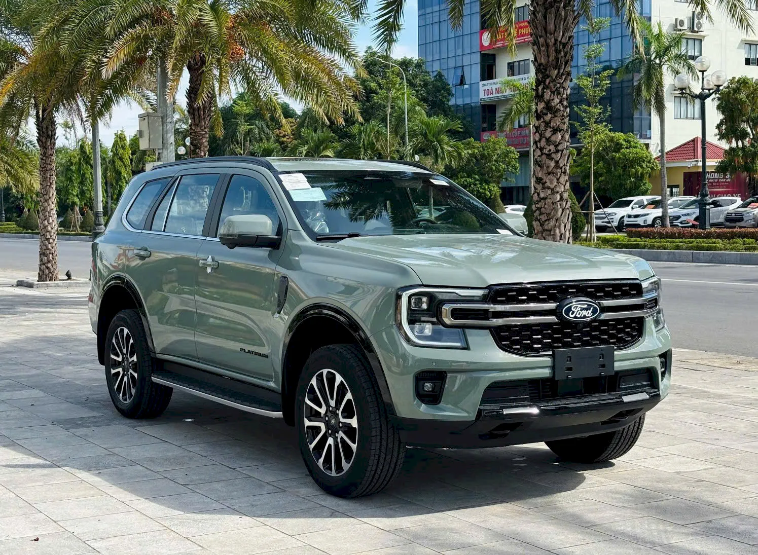 gia-xe-ford-everest-2027-2